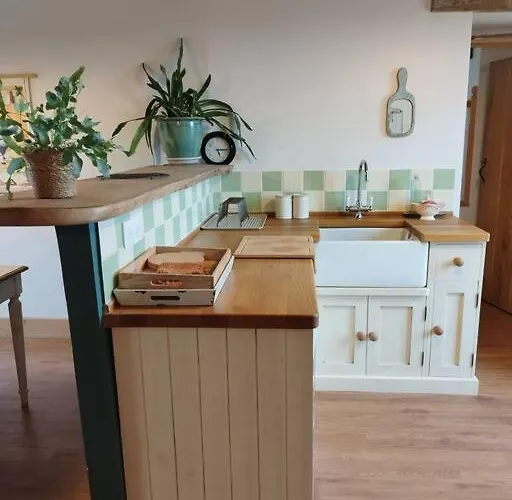 Des Roches Roche D'oetre Suisse Normande Saint-Philbert-sur-Orne