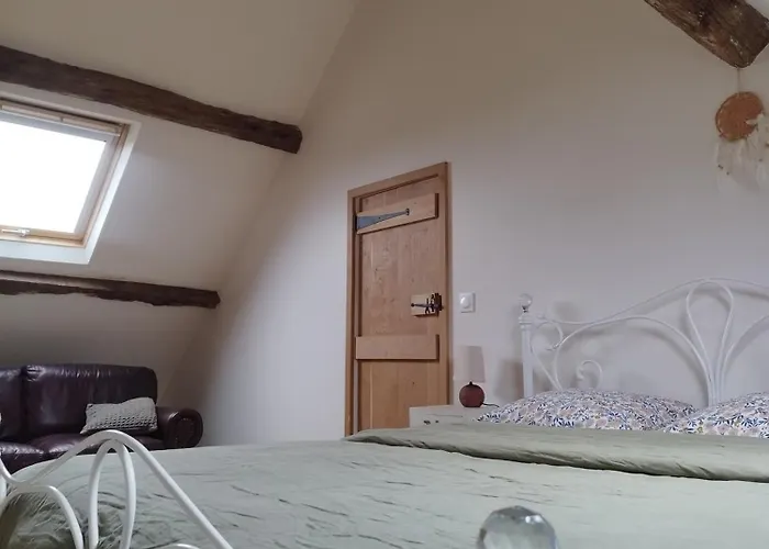 Des Roches Roche D'oetre Suisse Normande * Saint-Philbert-sur-Orne