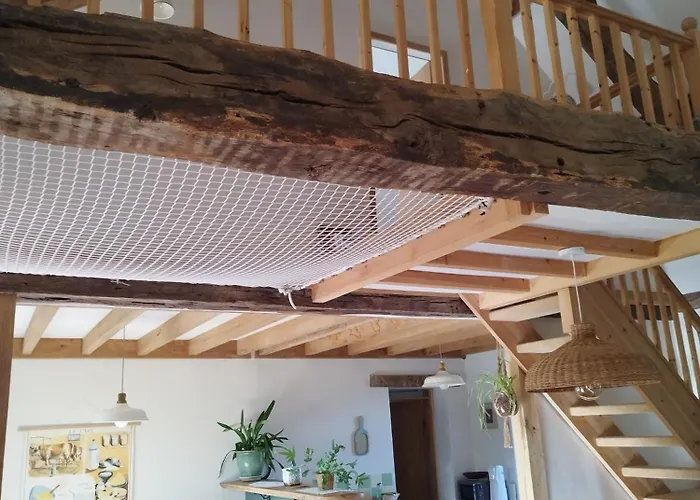 Des Roches Roche D'oetre Suisse Normande