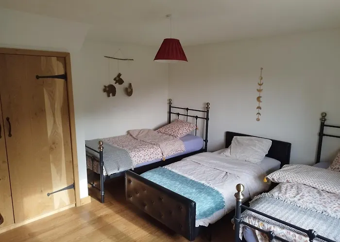 Des Roches Roche D'oetre Suisse Normande Saint-Philbert-sur-Orne