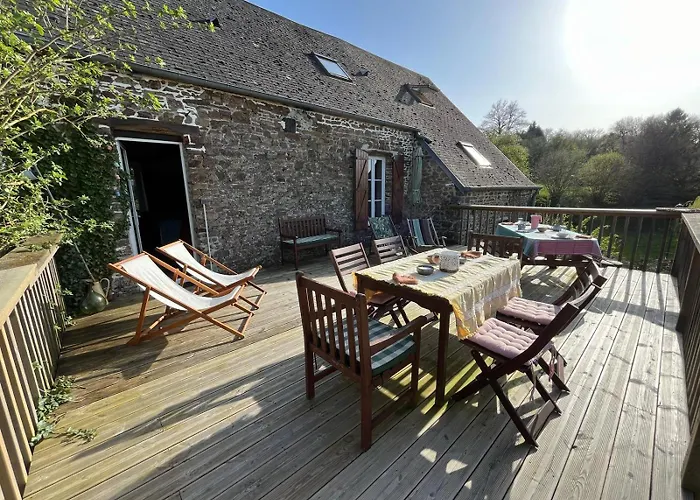 Des Roches Roche D'oetre Suisse Normande